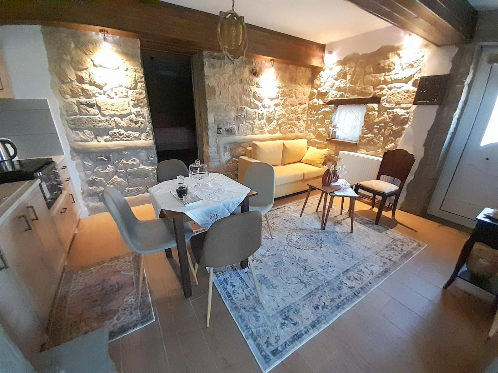 Elen'S Suites Pramanta Ngoại thất bức ảnh